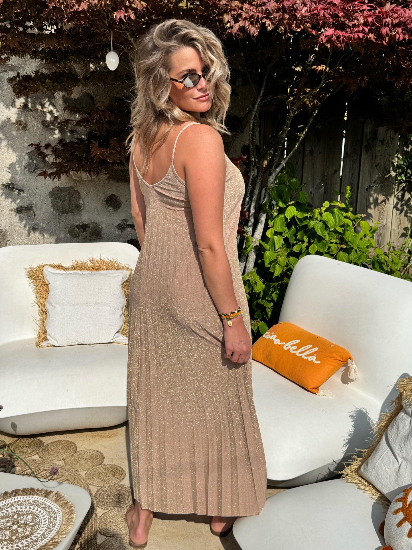Robe Luna nude